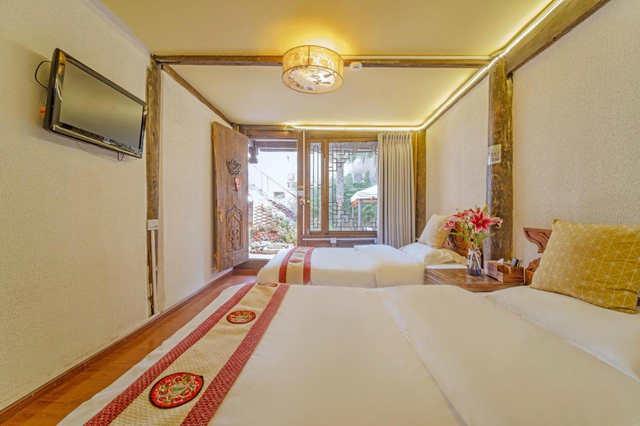 Lewo Guest House ลี่เจียง ภายนอก รูปภาพ
