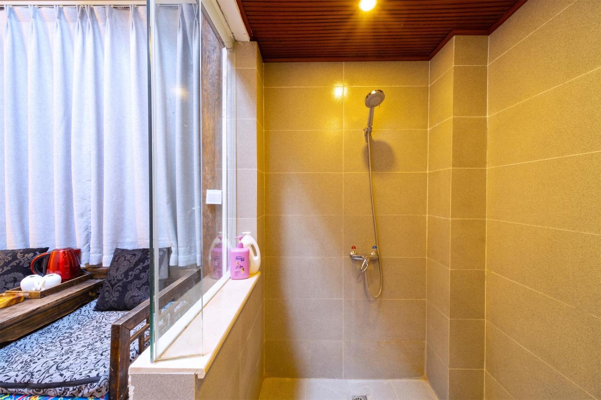 Lewo Guest House ลี่เจียง ภายนอก รูปภาพ