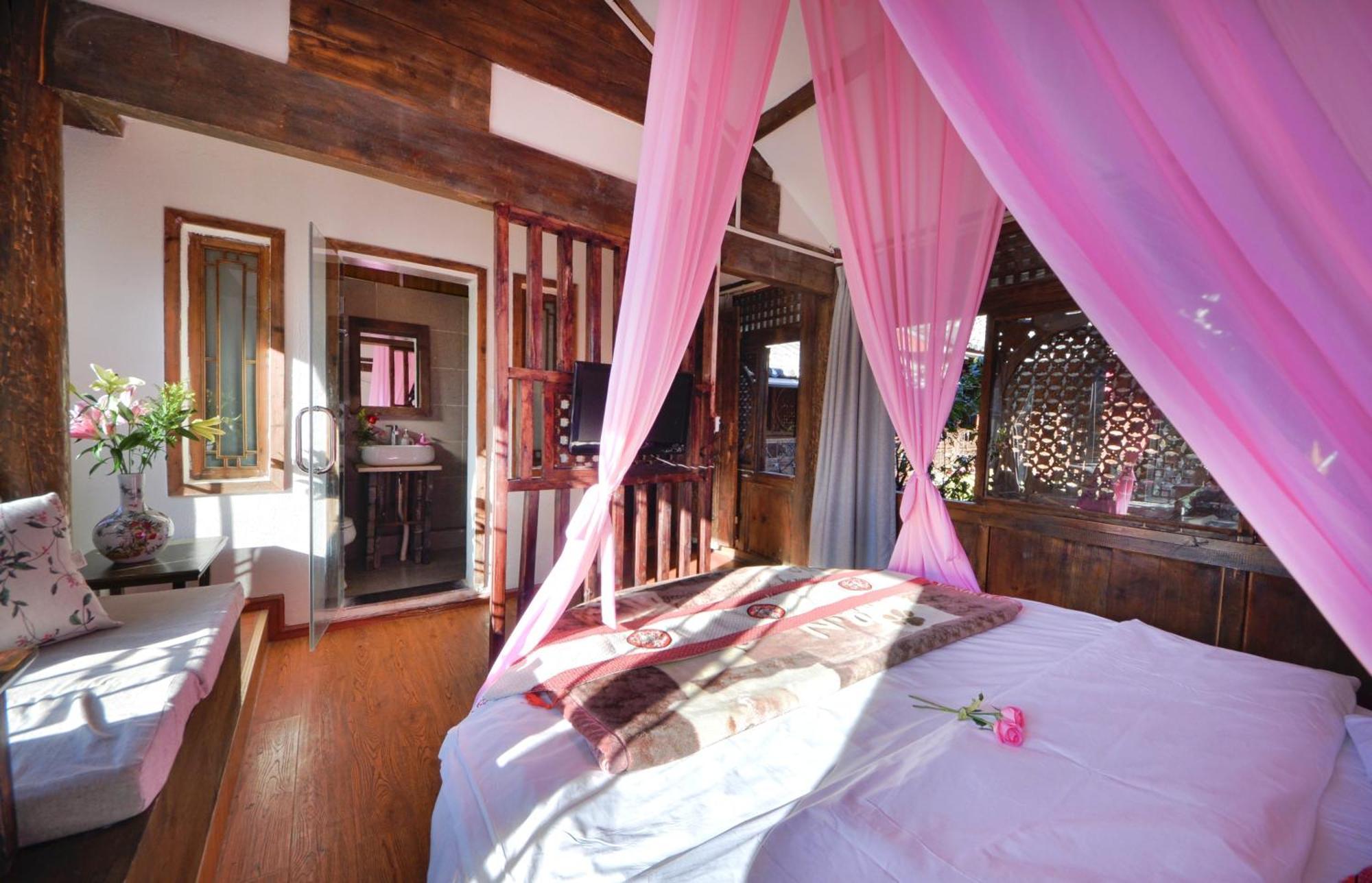 Lewo Guest House ลี่เจียง ภายนอก รูปภาพ