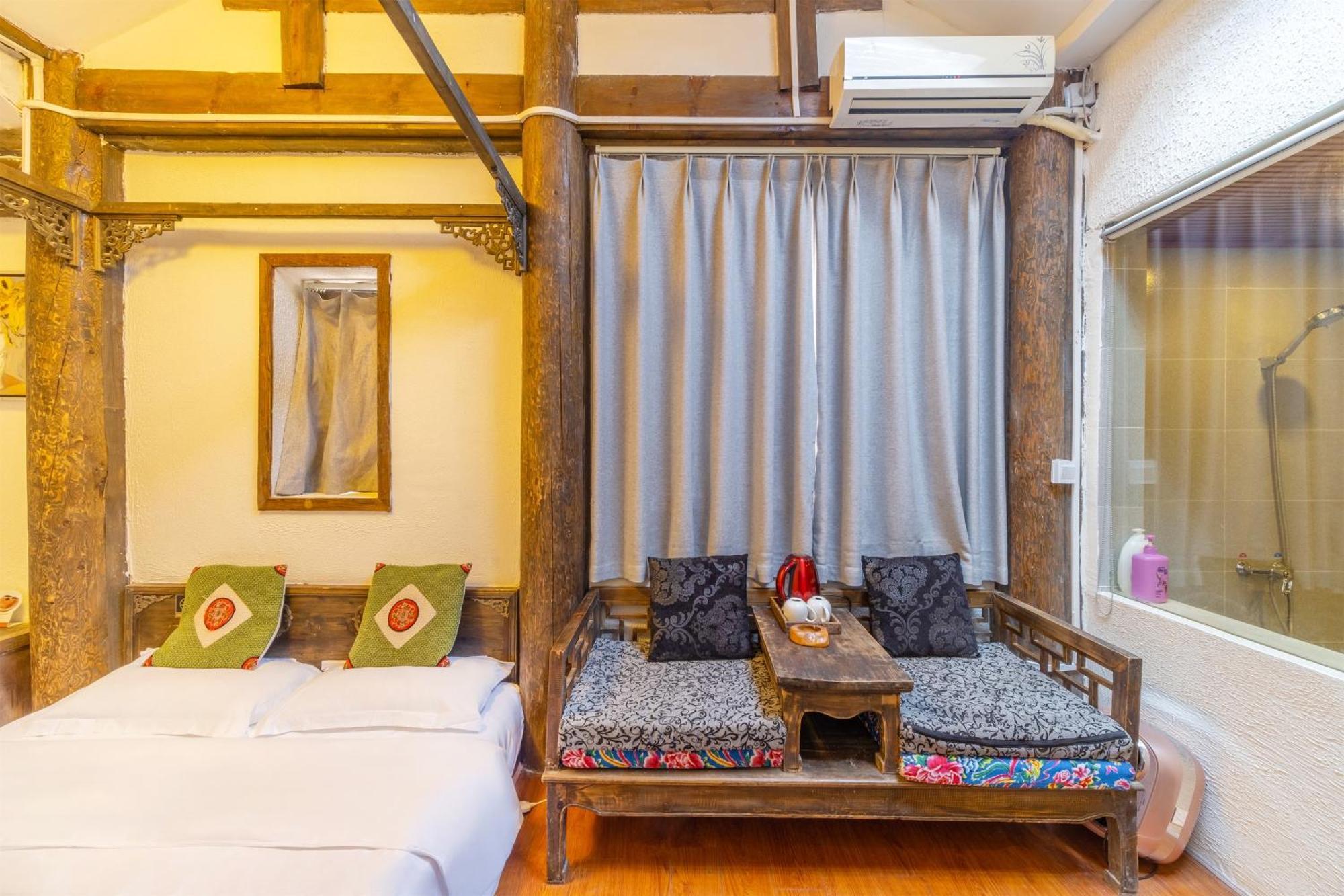 Lewo Guest House ลี่เจียง ภายนอก รูปภาพ