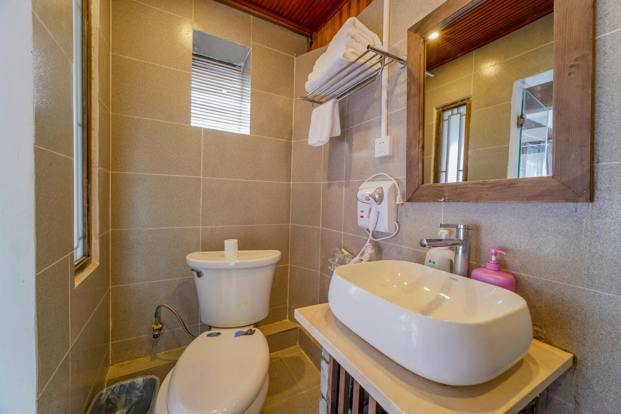 Lewo Guest House ลี่เจียง ภายนอก รูปภาพ